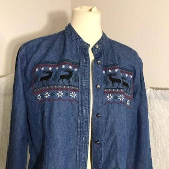 Bushwacker Vtg Christmas Denim Shirt Size M - Picture 3 of 9